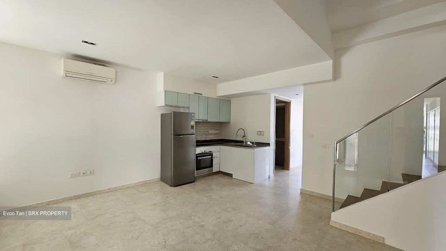 The Red House (D15), Apartment #557590411